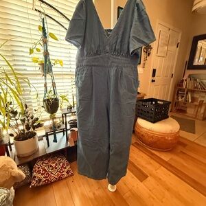 Old Navy Blue V-Neck Short Sleeve Jumpsuit – Size XL